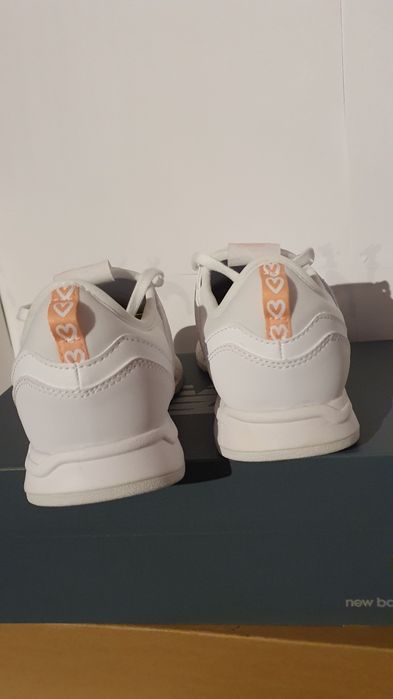Sneakersy nowe damskie sportowe New Balance Rozmiar 36.5