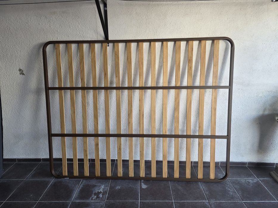 Vendo colchão novo Milénio Ortopédico de molas + estrado