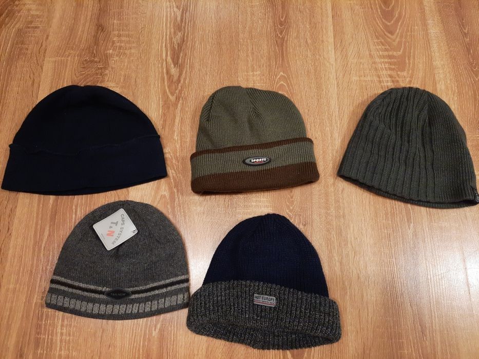 5x Czapki męskie