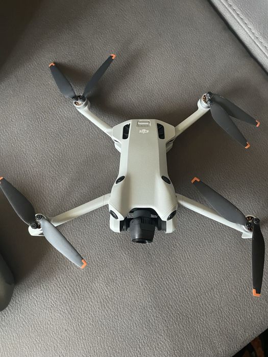 DJI Mini 4 Pro + extras