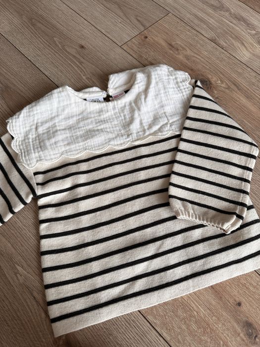 Bluza sweter w paski z kołnierzykiem