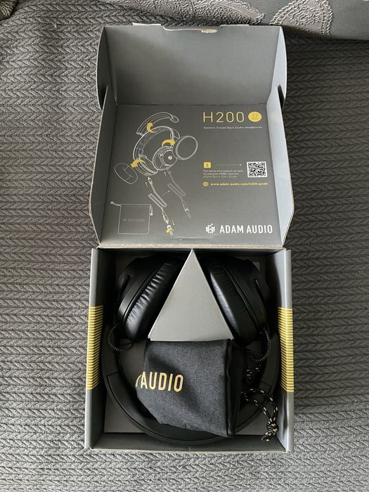 Студийные наушники Adam h200