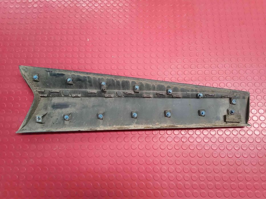 Friso da Porta Frente Esquerdo 808778404R - RENAULT CAPTUR I
