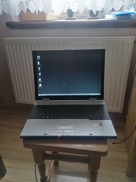 Sprzedam laptop fujitsu
