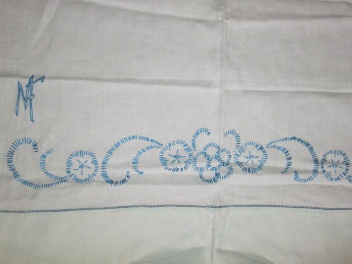 Centro de mesa em linho e capa para telemoveis j5 e j3