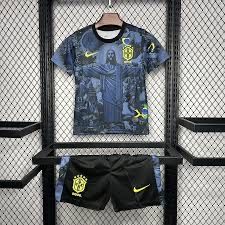Conjunto futebol crianca 1 ano ate aos 14 anos
