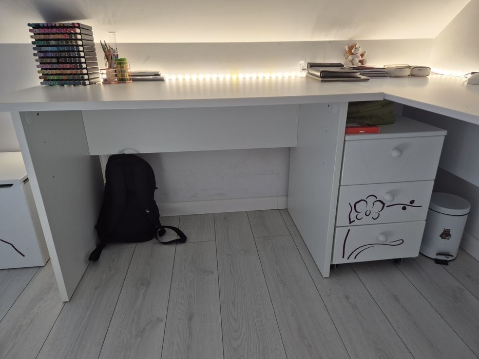 Zestaw mebli Meblik Orchidea