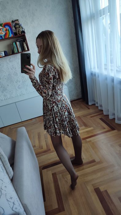 Миле плаття осінь-весна h&m xs-s