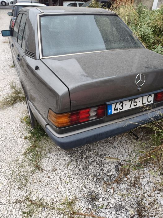 Mercedes 190 d. 2500 td foto 3