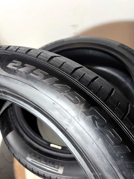 Pneus Pirelli Pzero PZ4 - 275/45/21 - Como NOVOS