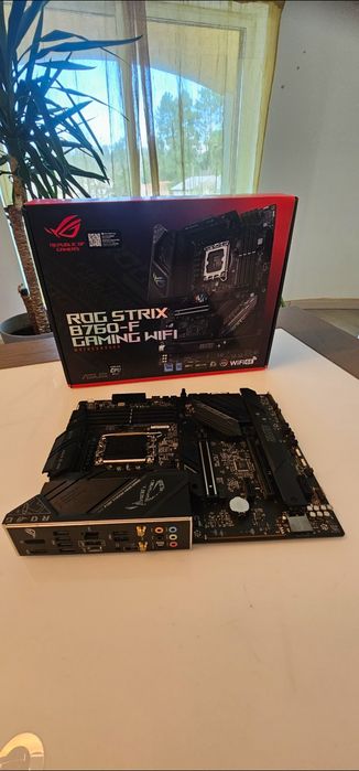 MOTHERBOARDS GAMING Z790 - Asus TUF e Gigabyte Aorus (DDR4/DDR5)