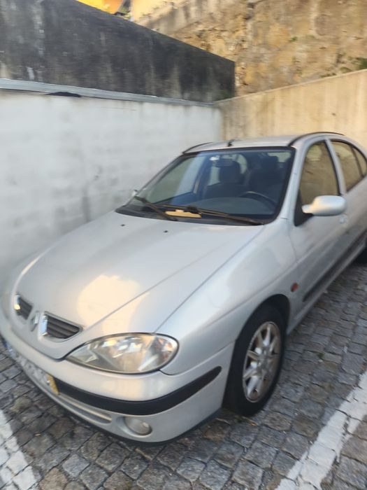 Carro renault megane