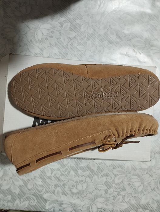 Мокасини-сліпони Minnetonka для жінок.Розмір 10.