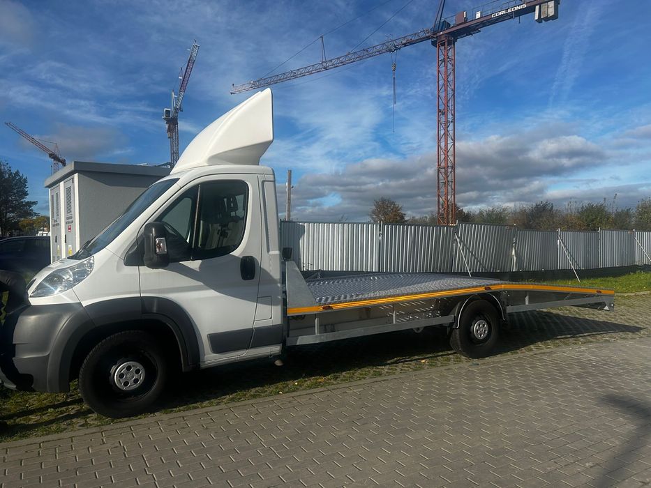 Wynajm lawet z opcja kierowcy / pomoc drogowa - cakodobowo