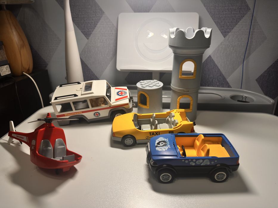 Лот деталей машинок некомплект конструктор playmobil