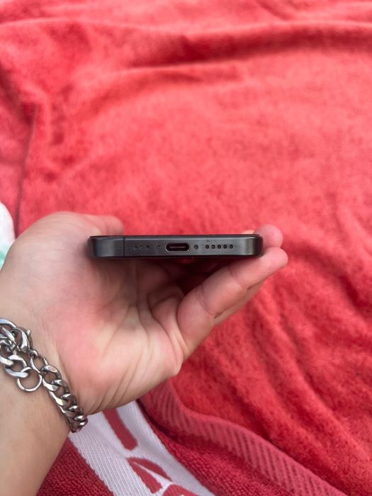 Iphone 15 pro 128gb muito bom estado