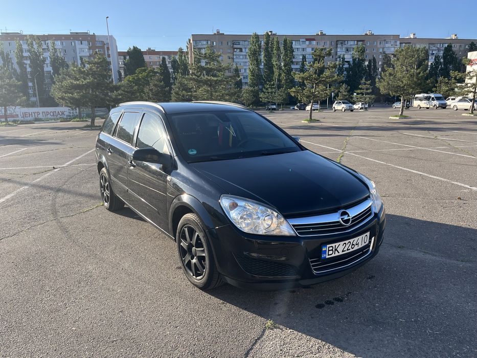 Опель Астра Н