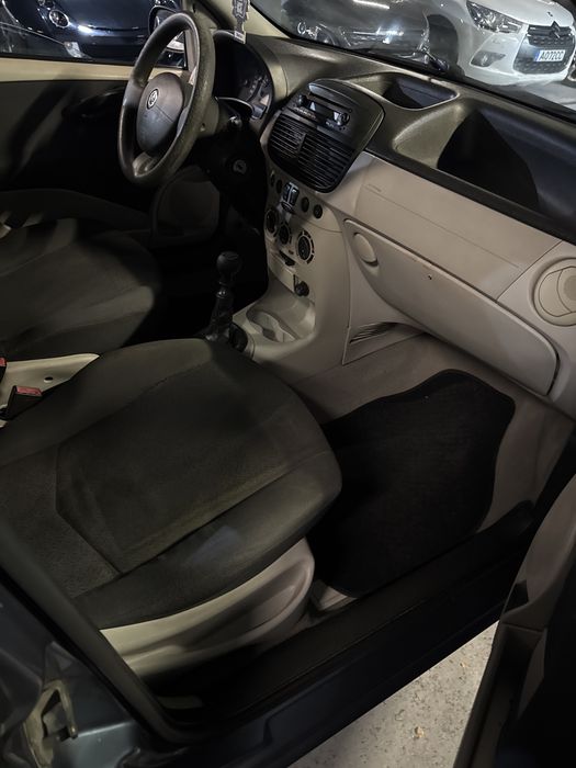 Fiat Punto 1.2 16V 80cv Dynamic - 155Milkm