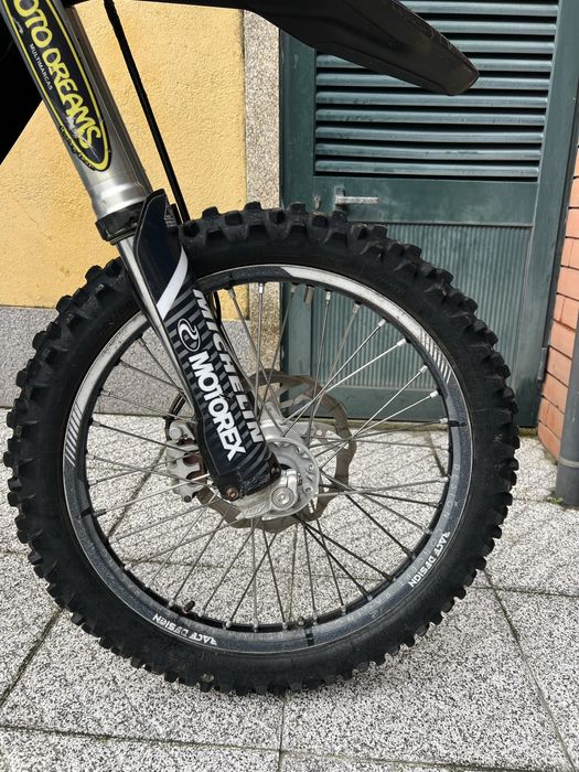 Husqvarna 300 TPI Matriculada