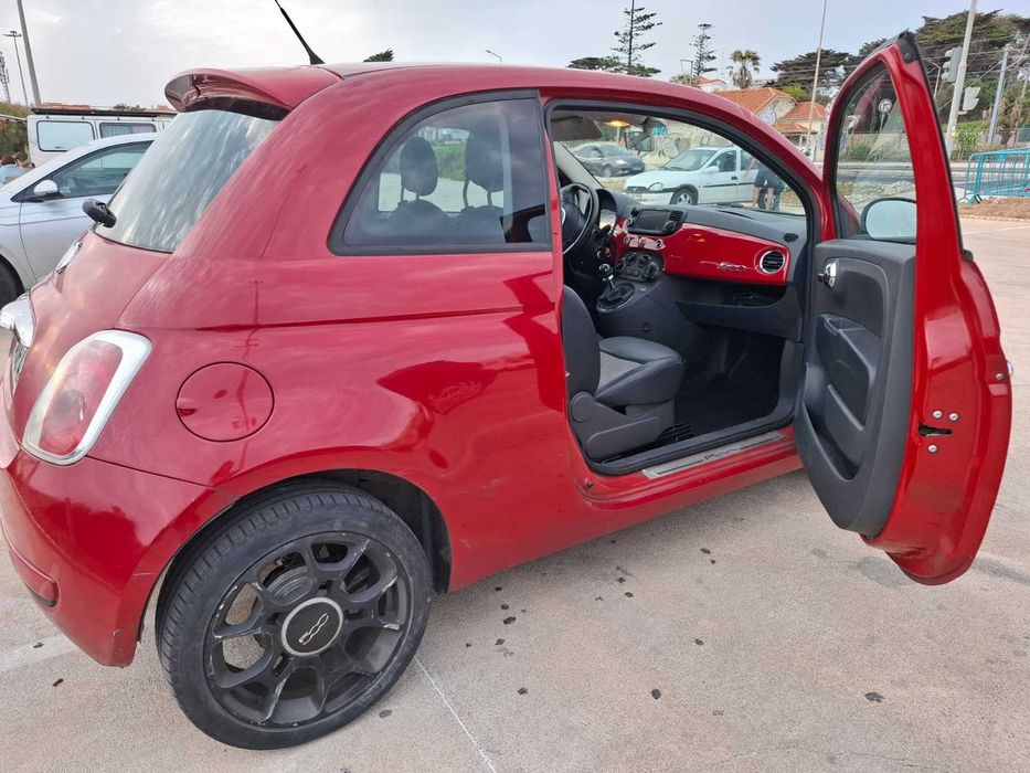 Fiat 500 vermelho