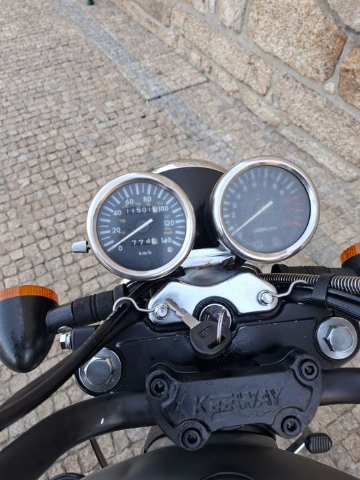 Keeway superlight 125 de 2015 apenas 11.500km