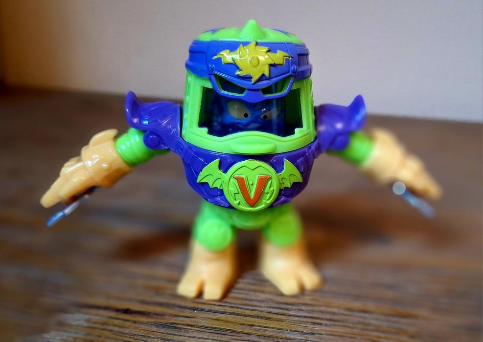 SuperThings Power Machines – Robot PowerBot Iron Ninja + Figurka