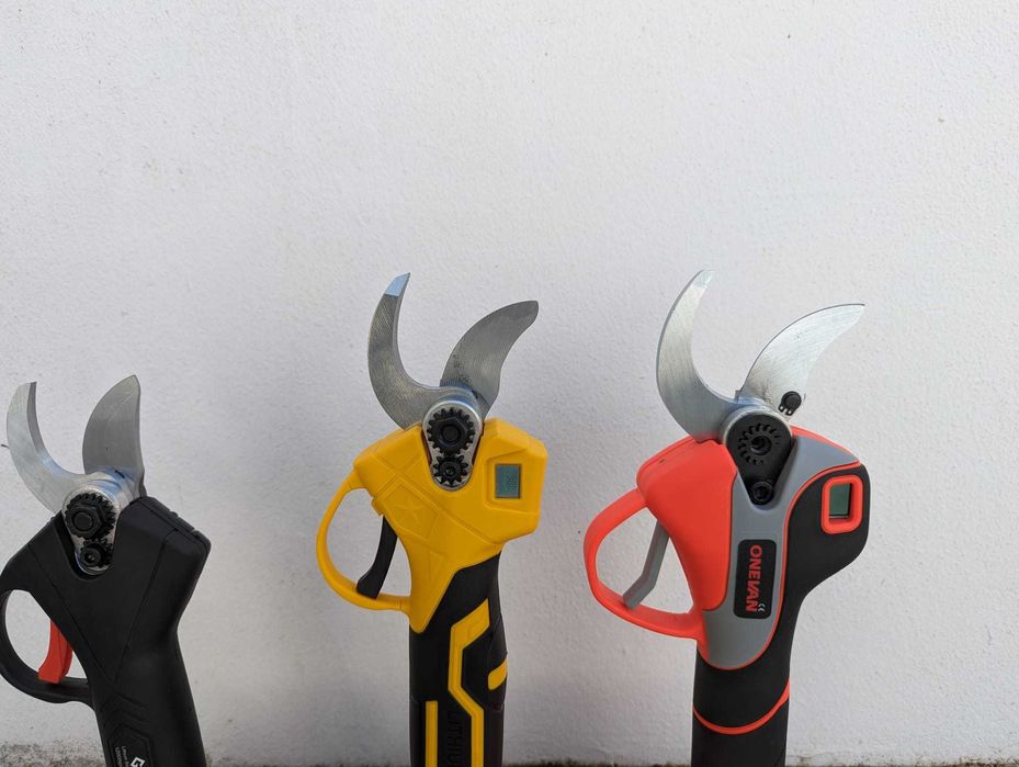 Tesouras de  Poda (3cm e 4 cm)