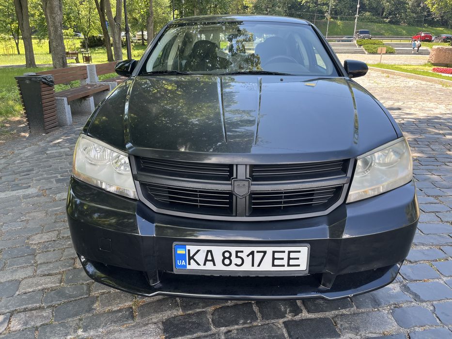 Додж Авендер газ-бензин 2 л