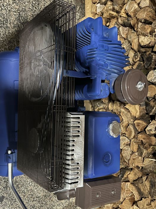 Compressor gasolina 4 t 200 l