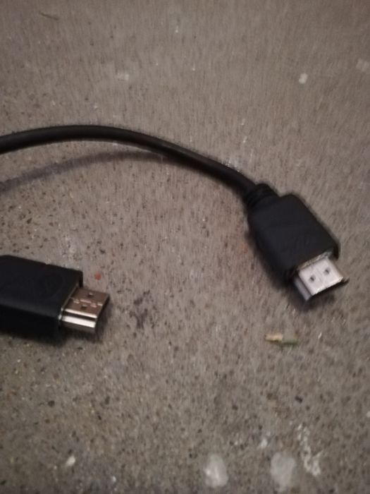 Kabel multimedialny HDMI do telewizora ekranu kabelek przewód