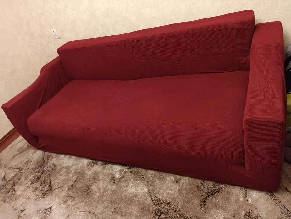 Натяжний еластичний бордовий чохол для 2-місного дивана, софи, канапи