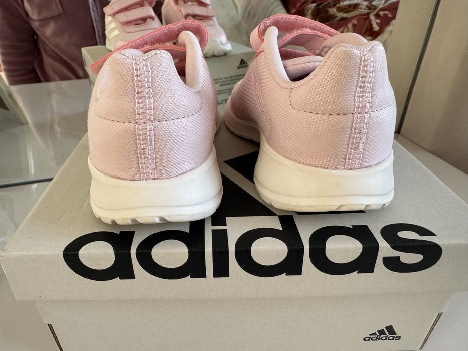 Кросівки Adidas 23р