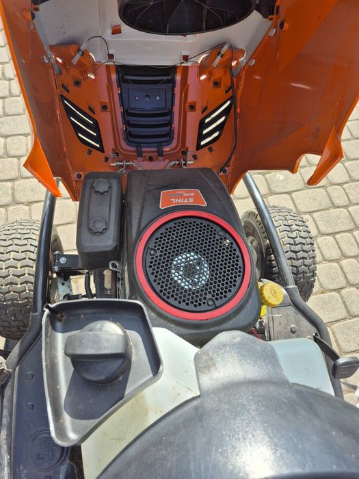 Traktorek do trawy stihl Rt