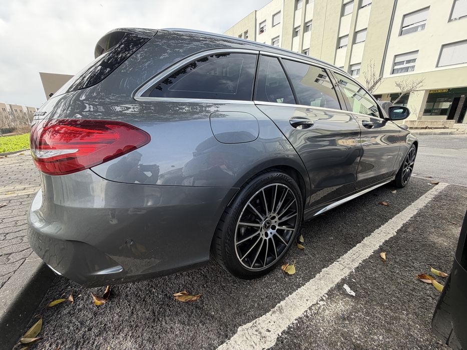 Vendo carrimha CLA 200d pack amg como nova !!