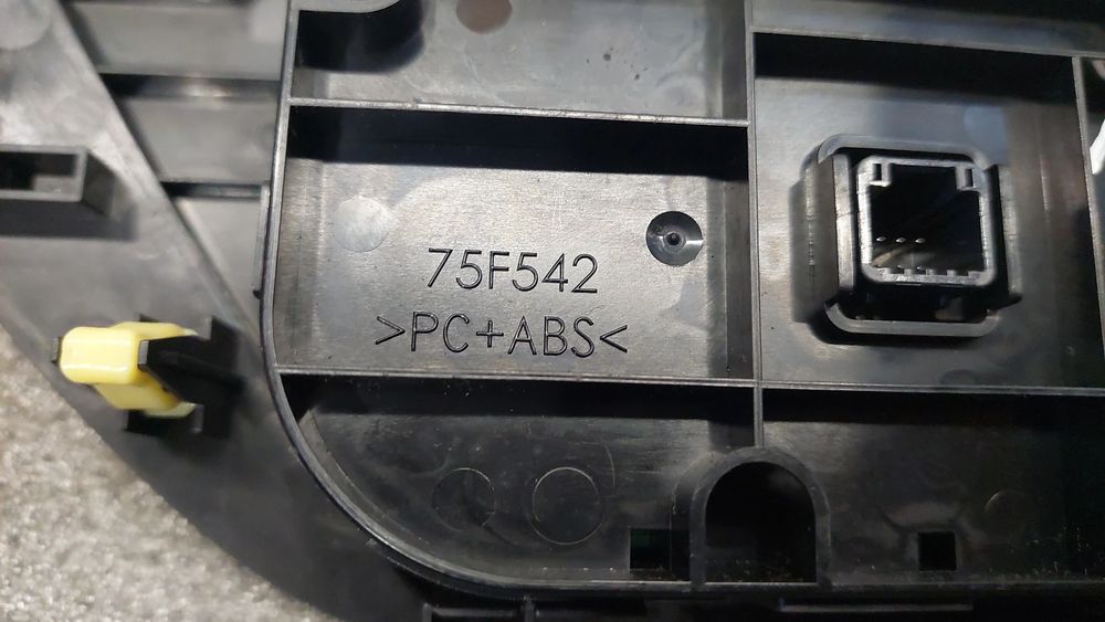 Comando chauffage / sofagem TOYOTA Auris Touring Sports (_E18_)