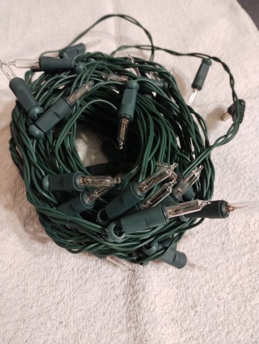 Łańcuch świetlny na choinkę