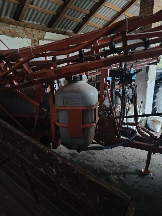 Оприскувач jacto columbia cross