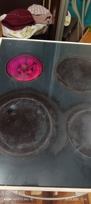 Плита электрическая стеклокерамика DeLonghi