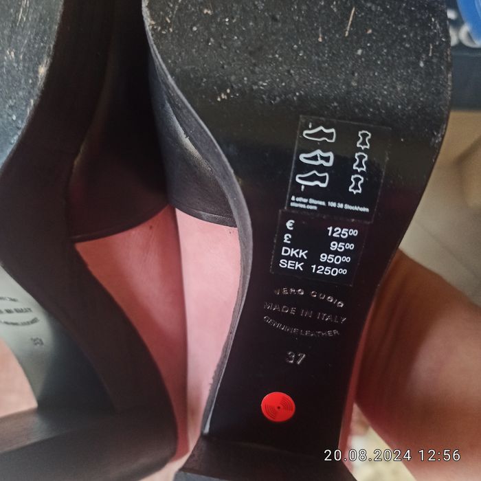 Buty other stories