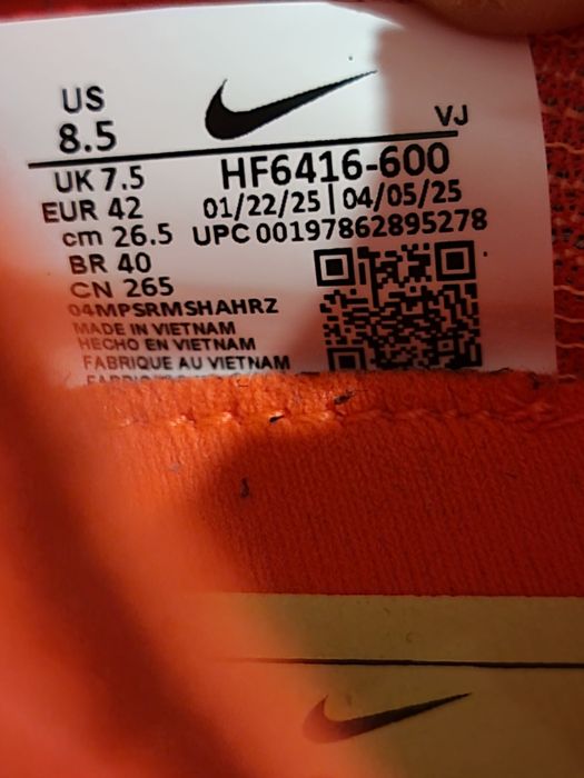 Оригінал 100% Кросівки NIKE ZOOMX STREAKFLY 2  EURO 42