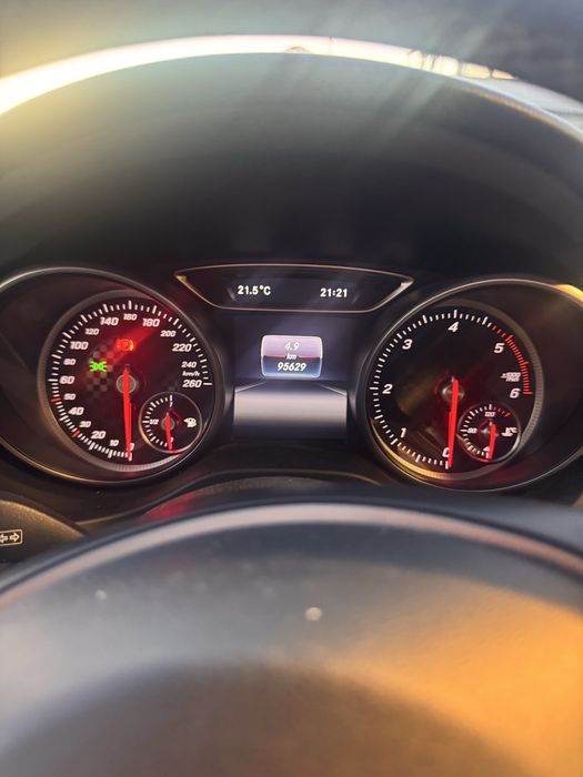 Mercedes a180 2015