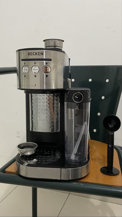 máquina de café BECKEN