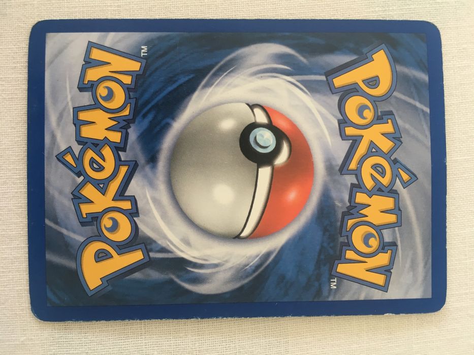 3 Cartas Pokémon, preço total 2,00 Euros (portes já incluídos)