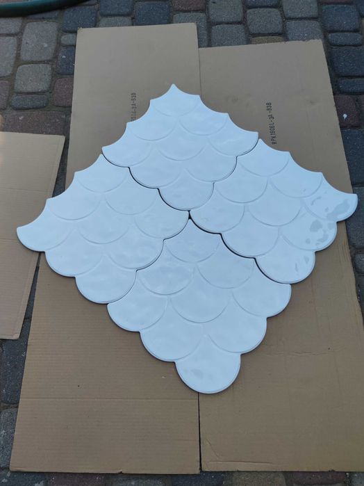 Płytki Scale Gloss White