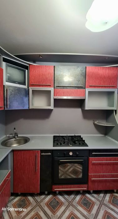 Продаж 2-кімнатної квартири, пр-т Героїв Дніпра