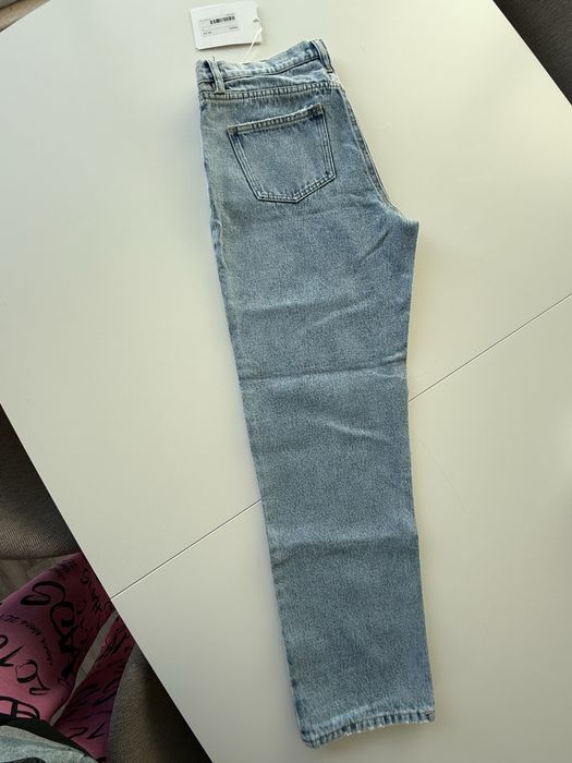 Nowe jeansy 303 Avenue – model Jeans 01 – metka