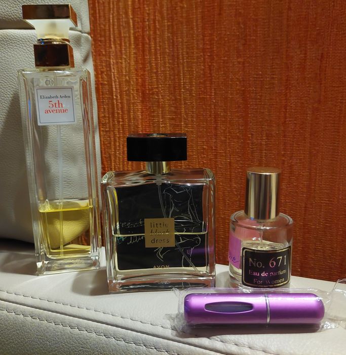 Zestaw perfum  Elizabeth Arden 5 th Avenue  Avon Little  Si Passione