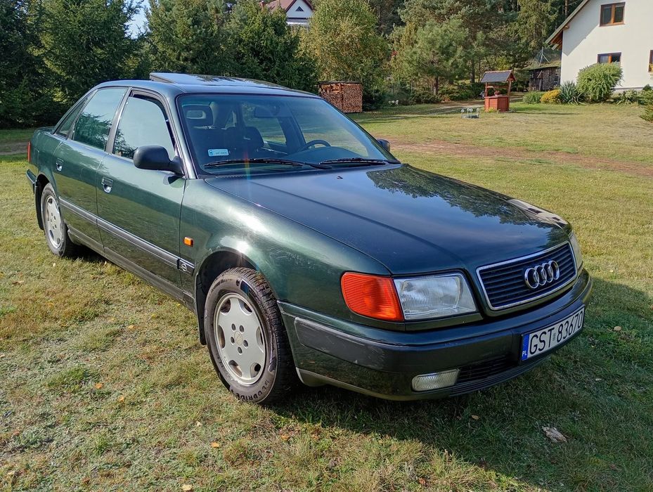 Audi 100