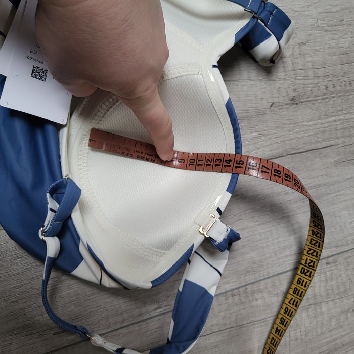 Strój kąpielowy jednoczęściowy Triumph 38B summer Allure śmietankowy