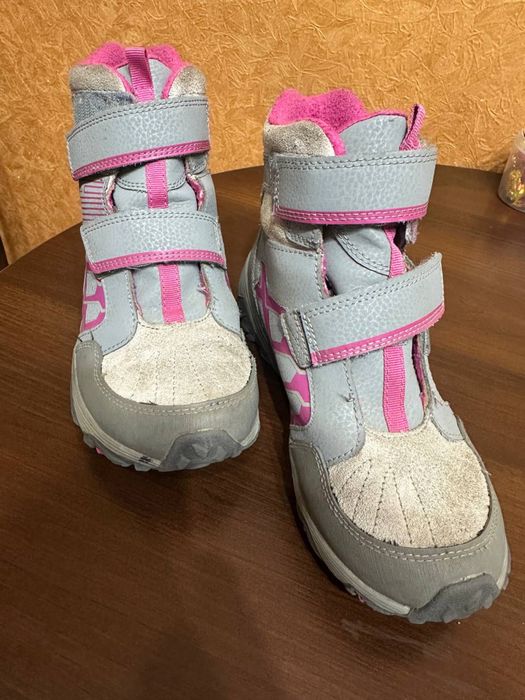 Демисезонные трекинговые ботинки Merrell